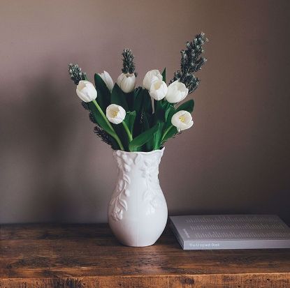 صورة Flower vase